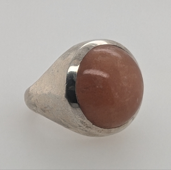 Sterling Silver Ring w/ Round Carnelian Stone - Picture 1 of 11